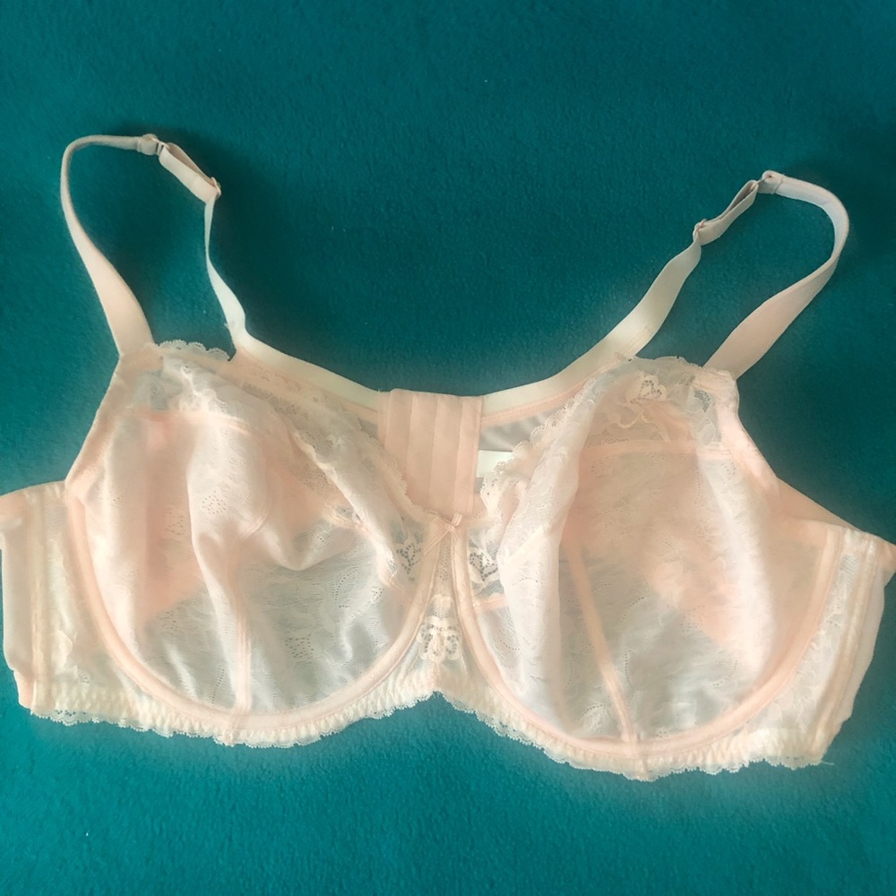 Cacique Light Pink Lace Bra